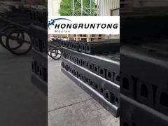 D型フェンダー 高エネルギー吸収 簡単設置 費用対効果 耐候性 省スペース