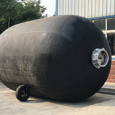 ドックの豊富な停泊のためのカタマランの海底フェンダー50kPa D4.5M