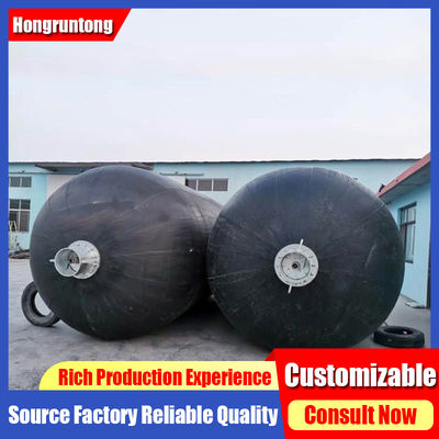 潜水艦 の 防水 器 は 磨き を 軽減 し,国際 海事 基準 に 準拠 し て い ます