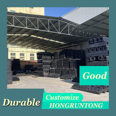 マリンD型フェンダー 軽量で柔軟な設計が、信頼性の高い衝突安全を提供します。