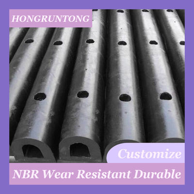 マリンD型フェンダー 軽量で柔軟な設計が、信頼性の高い衝突安全を提供します。