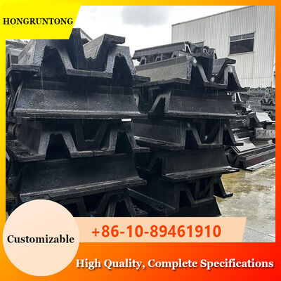 カーブゴムフェンダー 均一な力分布 低保守性 高い圧縮耐性