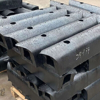 耐候性 頑丈な構造 ボルト取り付け設計 D型フェンダー ゴム製ドックバンパー